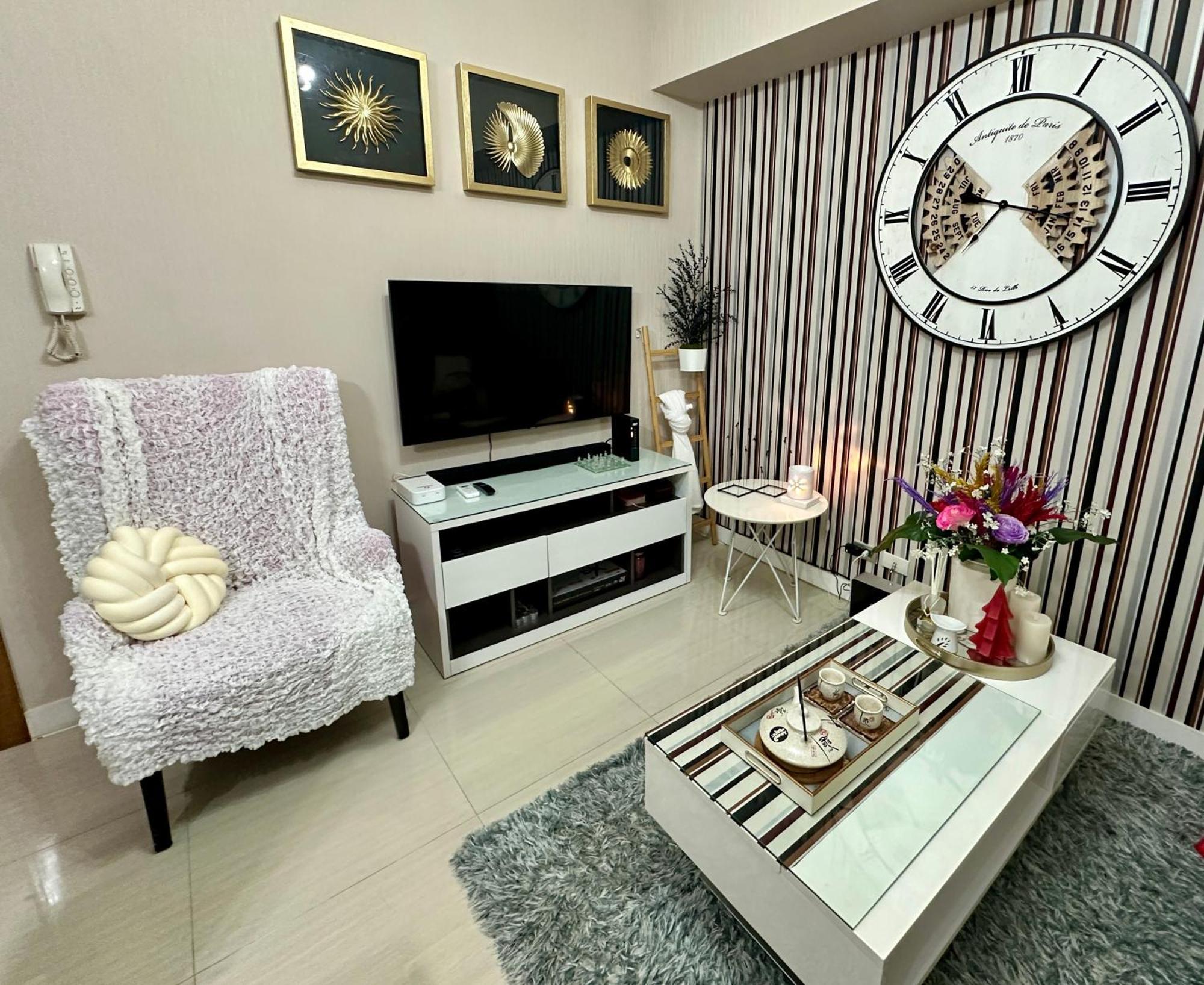 Apartment At The Sapphire Bloc Condo, Ortigas Pasig Manila